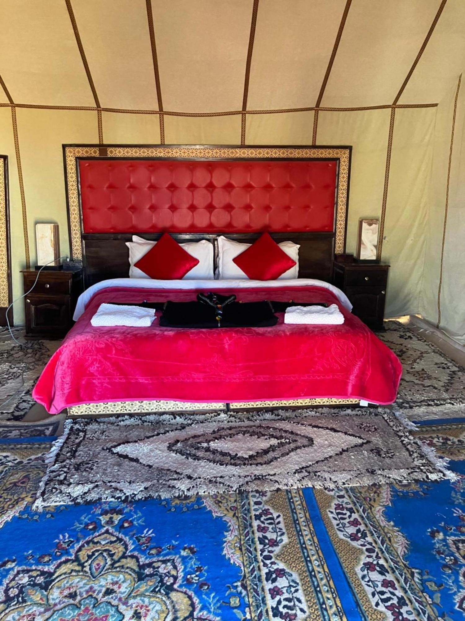 Luxury Desert Camp 메르주가 외부 사진